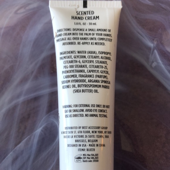 MY BEAUTY SPOT BROWN SUGAR & HONEY HAND CREAM • ARGAN OIL & SHEA BUTTER - Picture 4 of 4